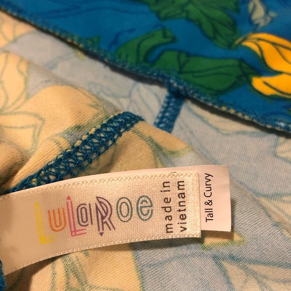 💐Flower Power! Tall n Curvy Lularoe Leggings - Picture 4 of 5